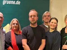Das Bild zeigt den neuen Vorstand des OV Essenbach
